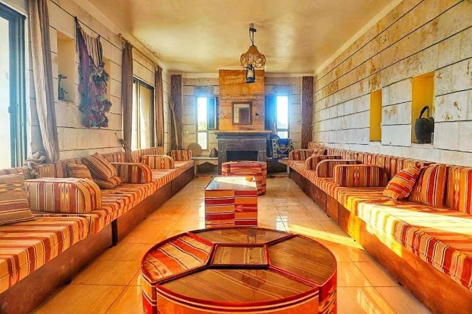 Heritige Inn Jordan Al-Qasr ภายนอก รูปภาพ